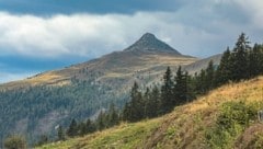 Einer der Unfälle passierte auf der Emberger Alm. (Bild: Wallner Hannes)