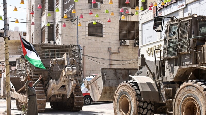 Israelische Panzer (Bild: AFP/Zain Jaafar)