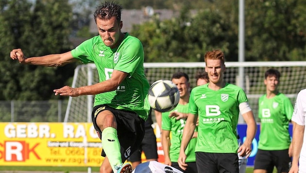 Christian Schnöll scored a dream goal against Kufstein. (Bild: Tröster Andreas/Kronen Zeitung)