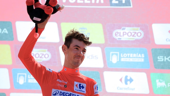 Ben O‘Connor im Roten Trikot