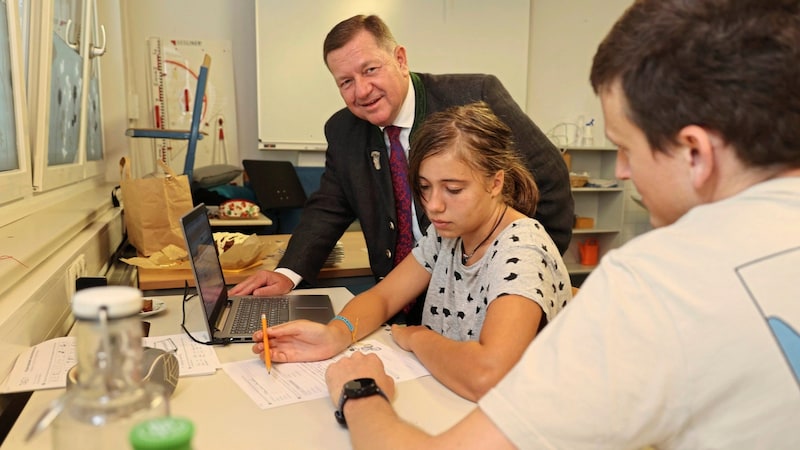 State Education Councillor Werner Amon is optimistic: "We will certainly be able to maintain all lessons." (Bild: Jauschowetz Christian/Christian Jauschowetz)