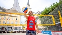 Felix Friedl in der „Beachzone Villach“ am Rathausplatz (Bild: Sebastian Brandstetter)