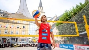 Felix Friedl in der „Beachzone Villach“ am Rathausplatz