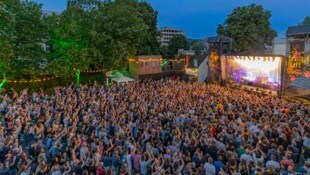 Beliebt im Sommer: FrischLuft Bühne im Linzer Posthof (Bild: Gregor Hartl )