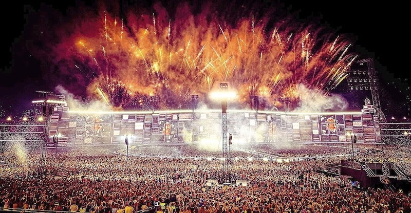 Bis 31. August tritt Weltstar Adele in dem Stadion auf, das eigens für sie errichtet wurde. (Bild: Pressefoto Scharinger © Daniel Scharinger)