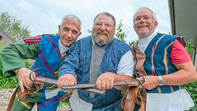 30 years of Wiesenmarkt medieval ambassadors: Manfred Hanin, Martin Dobnigg, Paul Močilnik (Bild: Evelyn Hronek/EVELYN HRONEK)