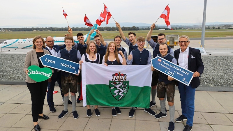 The Styrian team at the farewell ceremony (Bild: Jauschowetz Christian)