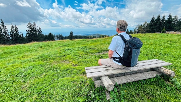 Christopher Drexler's favorite pastime is hiking. He particularly enjoys hiking on his local mountain, the Schöckl. (Bild: Jauschowetz Christian)