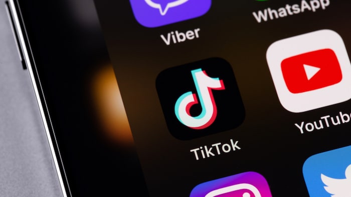 Social Media-Plattformen wie TikTok nutzte der Angeklagte für Straftaten.