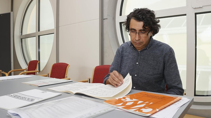 Komponist Hossam Mahmoud gründete das Orchester 2019. (Bild: Tschepp Markus)