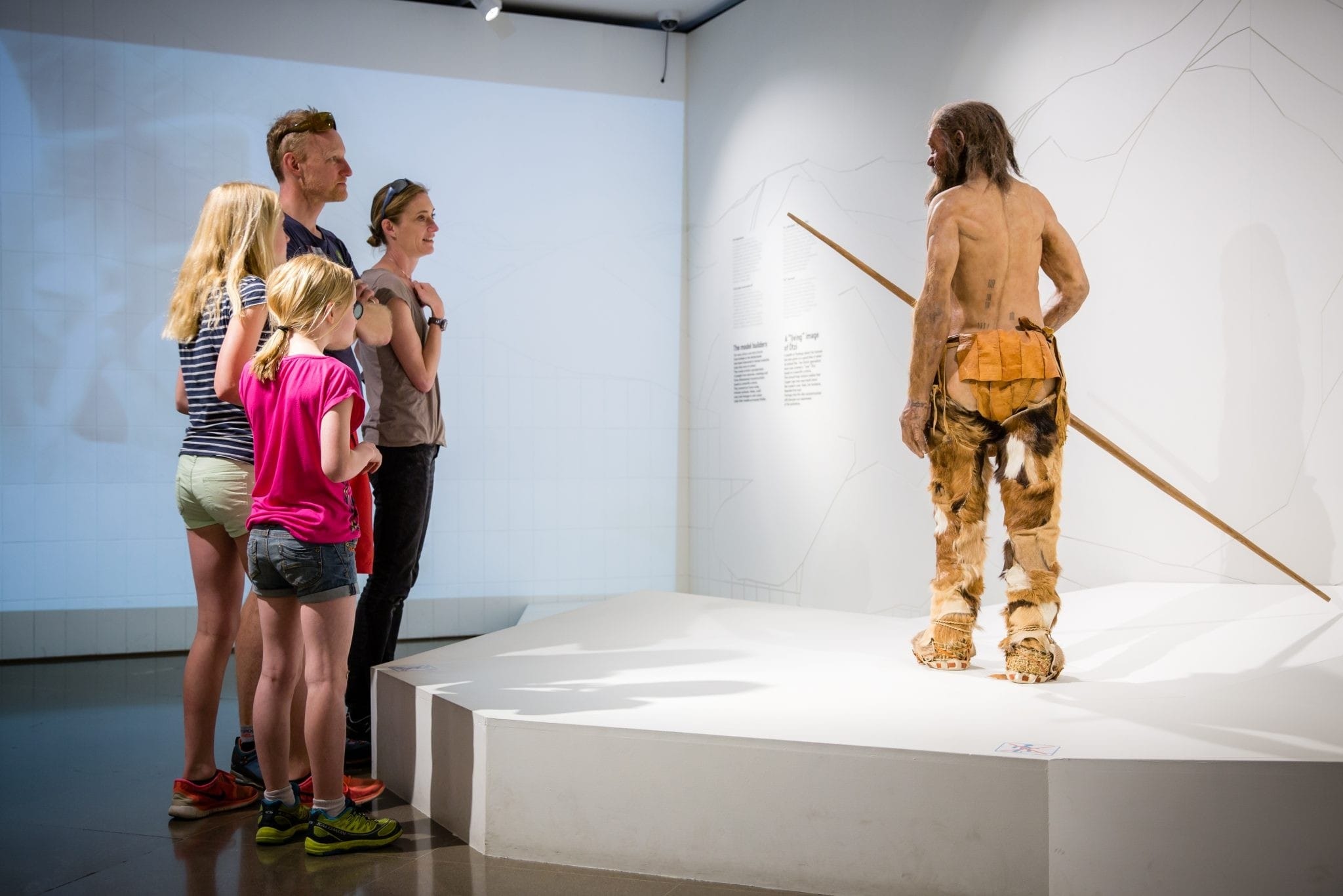 Ötzi bleibt ein Publikumsmagnet. (Bild: Südtiroler Archäologiemuseum/FliFlop-Collective)