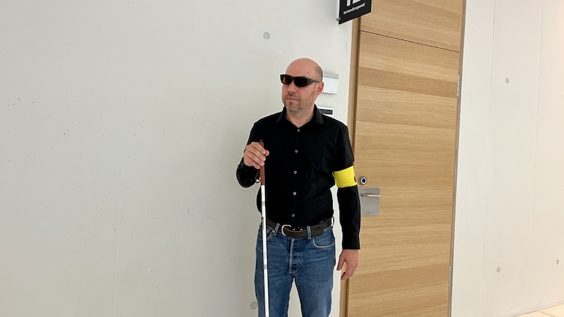 Andreas F. testifies as a witness in Korneuburg Regional Court (Lower Austria). (Bild: Sophie Pratschner)