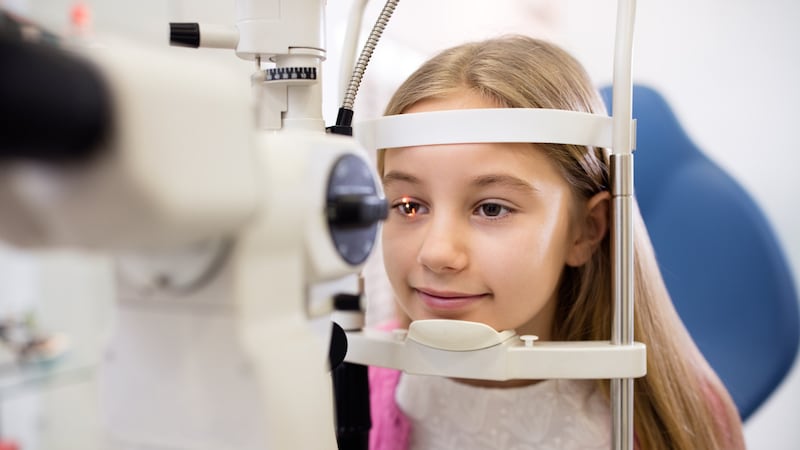 Take your child to the ophthalmologist at least once a year. (Bild: stock.adobe.com/Lucky Bussines)