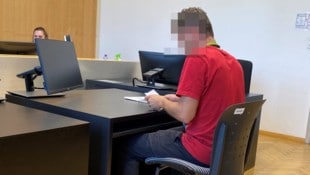 Der Angeklagte hatte Glück: Er wurde nur wegen Widerstandes gegen die Staatsgewalt schuldig ...