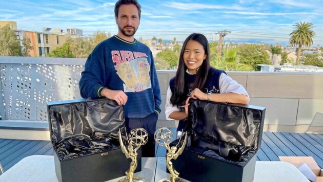 This is the coveted Emmy Award that film composer Adam Lukas received in 2021 for "Primates". (Bild: Tragner Christian)