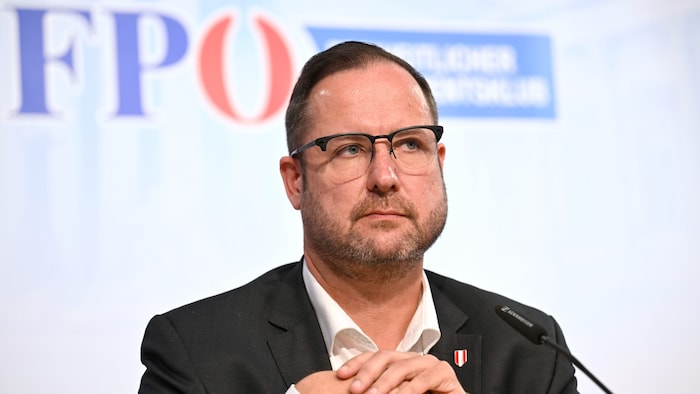 Hafenecker will sich nicht gegen Identitäre stellen.