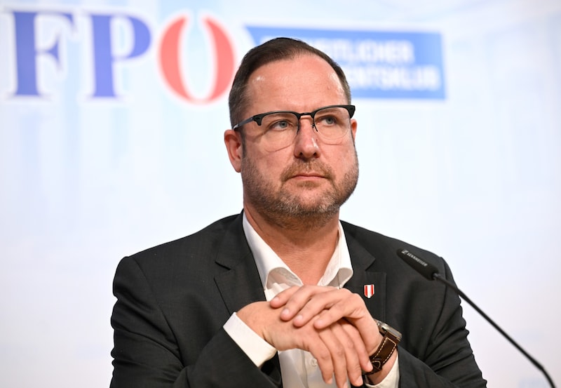 FPÖ Secretary General Christian Hafenecker (Bild: APA/HANS KLAUS TECHT)