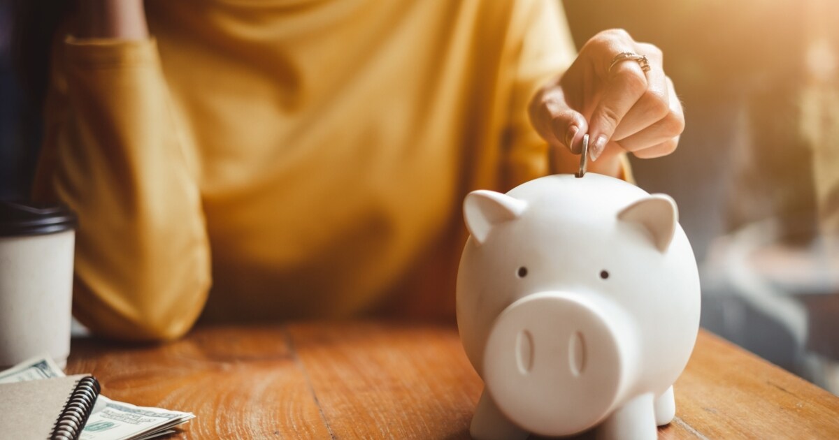 Dear money – should it be put into a savings account or should it be squandered straight away?