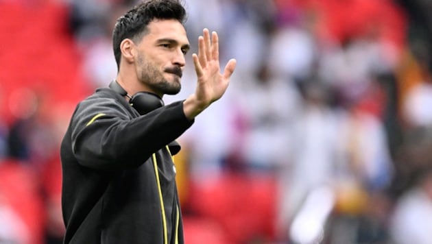 Mats Hummels soll schon in Spanien sein. (Bild: AFP/APA/INA FASSBENDER)