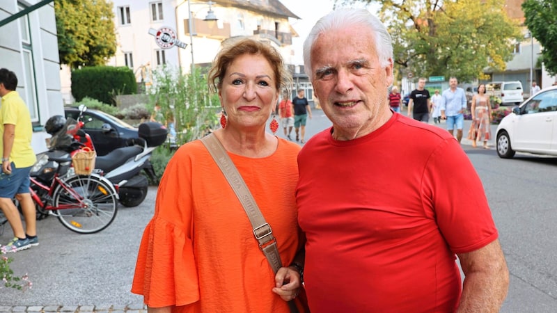 Doris Wolkner-Steinberger und Werner Steinberger leben seit vier Jahren in Söchau und wollen eigenständig bleiben. (Bild: Jauschowetz Christian)