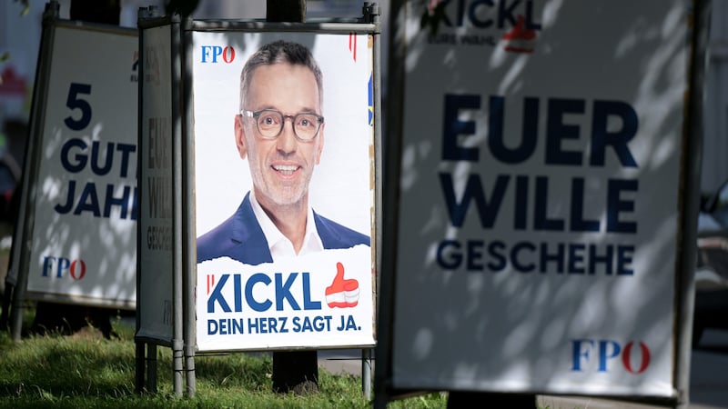 The Third National President explained terms such as "People's Chancellor" or "Fortress Austria", which the FPÖ likes to use in the election campaign. (Bild: Roland Schlager)