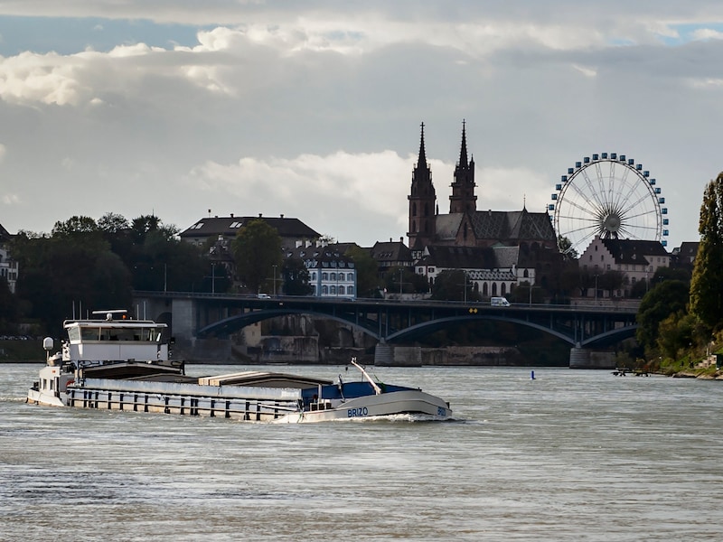 Basel will host the Eurovision Song Contest in 2025. (Bild: APA Pool/AFP/Fabrice COFFRINI)