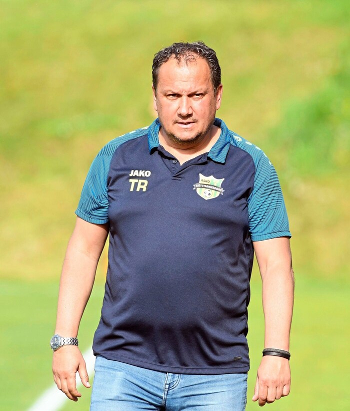 Köttmannsdorf-Coach Alex Suppantschitsch.