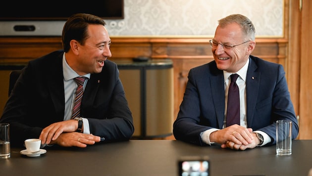 The FPÖ and ÖVP work together quietly in Upper Austria. Provincial leader Thomas Stelzer and his deputy Manfred Haimbuchner are on first-name terms. (Bild: Wenzel Markus/Markus Wenzel)