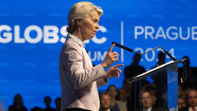 Ursula von der Leyen on August 30 in Prague (Bild: AFP)