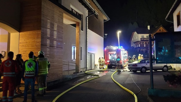 Nächtlicher Feuerwehreinsatz in Zederhaus (Bild: FF Zederhaus)