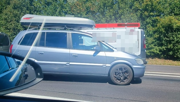 Lenker wendeten, um dem Stau verkehrt durch die Rettungsgasse zu entkommen. (Bild: zVG, Krone KREATIV)