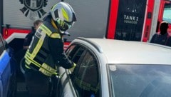 Für die Experten der Berufsfeuerwehr war klar, sie mussten schnell handeln. (Bild: Berufsfeuerwehr Klagenfurt)