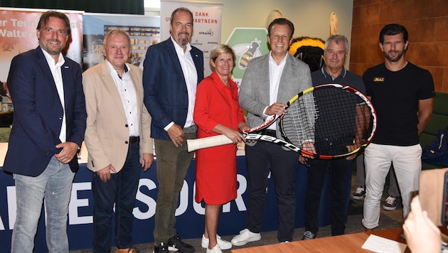 V. l.: Turniermanager Sascha Freitag, Bürgermeister Johann Fiedler, ÖTV-Vizepräsident Jürgen Roth, STTV-Präsidentin Barbara Muhr, Sportlandesrat Karlheinz Kornhäusl, Turnierdirektor Peter Westner und ÖTV-Sportdirektor Jürgen Melzer. (Bild: GEPA)