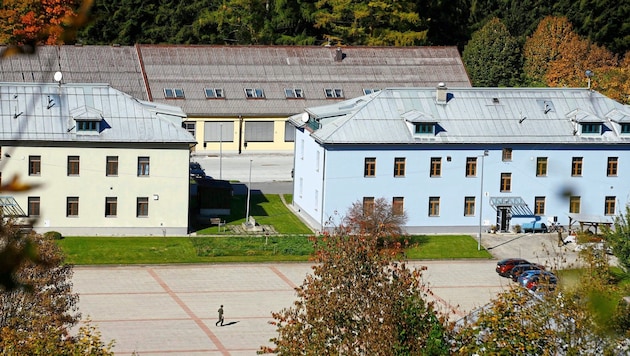 Einer der zwei Angeklagten war Soldat und hat eines der Propaganda-Videos in der St. Johanner Krobatin- Kaserne aufgenommen. (Bild: Gerhard Schiel/GERHARD SCHIEL)