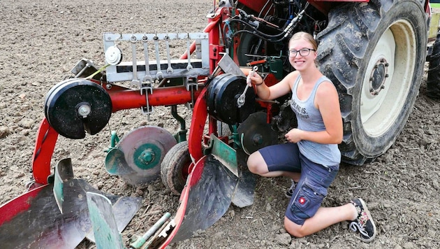 Hannah Thrackl ist dem technischen Fortschritt nicht abgeneigt: „So können Arbeitsprozesse beschleunigt werden, aber die Maschine wird niemals den Menschen ersetzen.“ (Bild: Reinhard Judt)