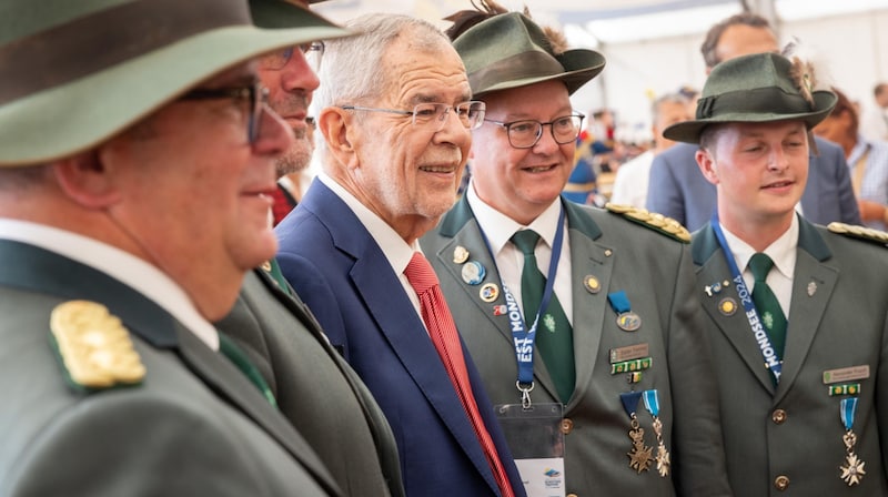 Top politicians also attended the festival, including Federal President Alexander Van der Bellen. (Bild: Peter LECHNER)