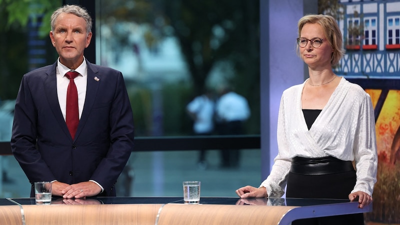 The big winners of the state elections in Thuringia: Björn Höcke and Katja Wolf, the lead candidate of the Sahra Wagenknecht Alliance (BSW). (Bild: AFP/Jörg Carstensen)