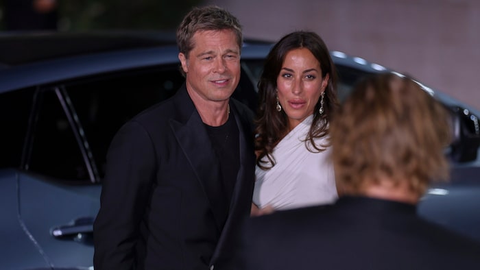 Im letzten Jahr feierten Brad Pitt und Ines de Ramon in Venedig ihr Pärchen-Debüt am Red Carpet.