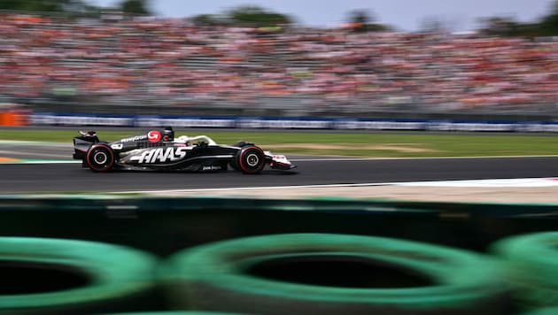 Kevin Magnussen darf in Singapur wieder an den Start gehen. (Bild: AFP/Andrej ISAKOVIC)