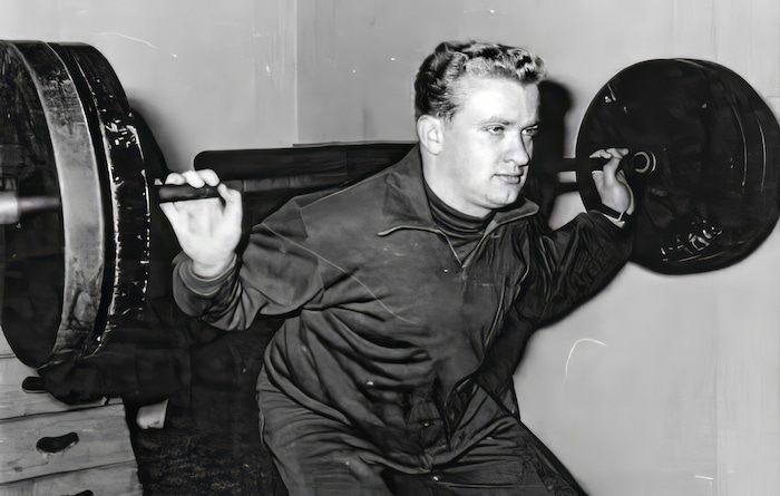 Heinrich Thun during fitness training