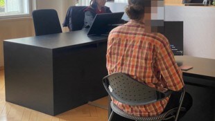 Der Angeklagte fasste eine teilbedingte Geldstrafe aus.