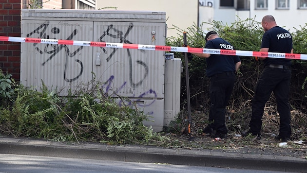 Following the fatal knife attack, Solingen's official nickname as the "City of Blades" is being used for propaganda. State security is now investigating who is behind this. (Bild: APA Pool/APA/dpa/Federico Gambarini)