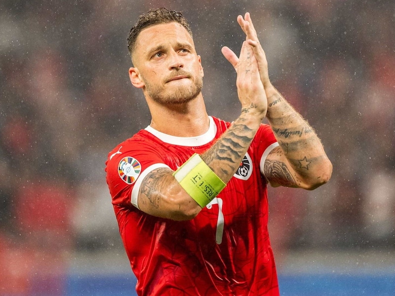 Marko Arnautović muss nun doch am 7. September mit allen anderen Nationalteamspielern im Flieger Richtung Oslo sitzen und kann nicht wie geplant in der PlusCity für Meet & Greets, Autogramm- und Fotowünsche sein! Es wird einen Ersatztermin, der am Länderspiel-Wochenende zwischen 10. und 13. Oktober stattfindet, geben. (Bild: GEPA/GEPA pictures)