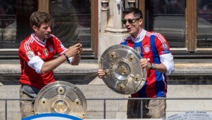 Thomas Müller (links) und Robert Lewandowski feierten viele gemeinsame Titel. 