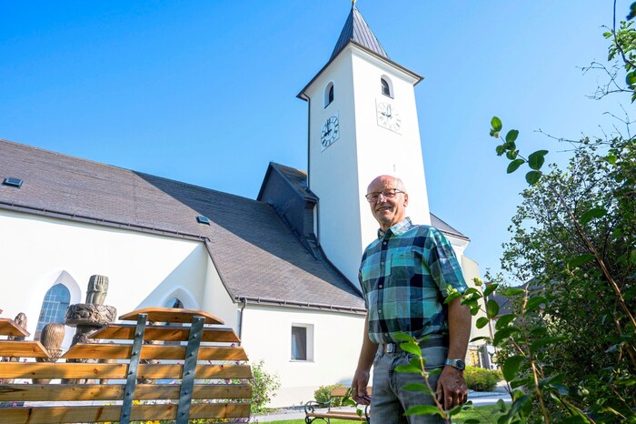 Seit 2022 bleibt die Kirche in Martinsberg in der Nacht unbeleuchtet, sagt Bürgermeister ...