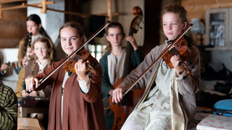 Es wurde auf der Alm eifrig musiziert. (Bild: Birgit Probst)