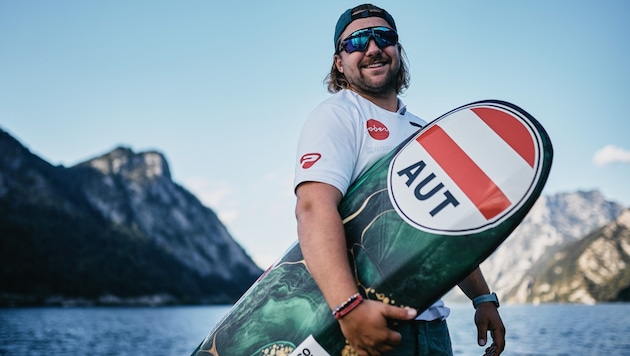 Valentin Bontus is competing at Lake Traunsee for the first time since winning Olympic gold. (Bild: IKA Media / Robert Hajduk)