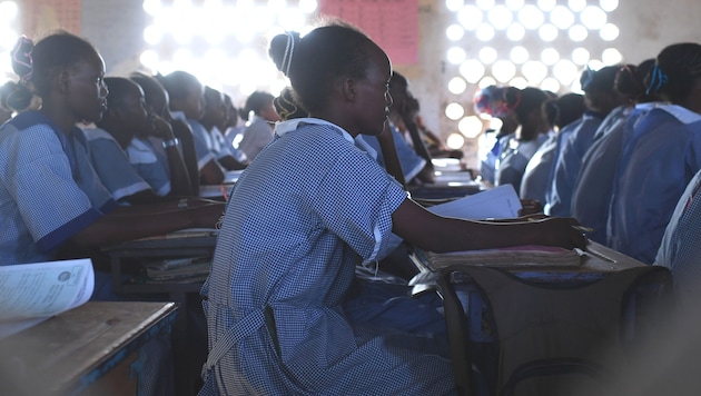 A school in Kenya (Bild: APA/HELMUT FOHRINGER)