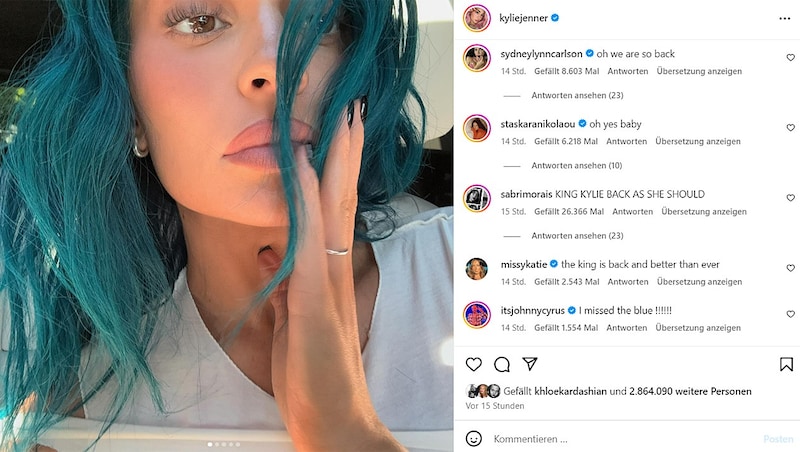 „Teal the End of Time“, schrieb Kylie Jenner auf Instagram und veröffentlichte Bilder ihrer neuen Haarfarbe. (Bild: Screenshot instagram.com/kyliejenner)