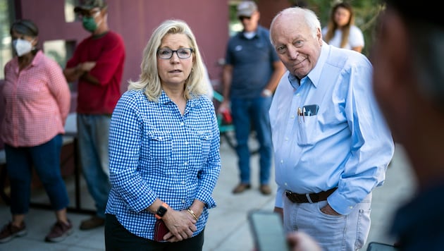 A family against Trump: former US Vice President Dick Cheney with his daughter Liz (Bild: AP/The Washington Post)